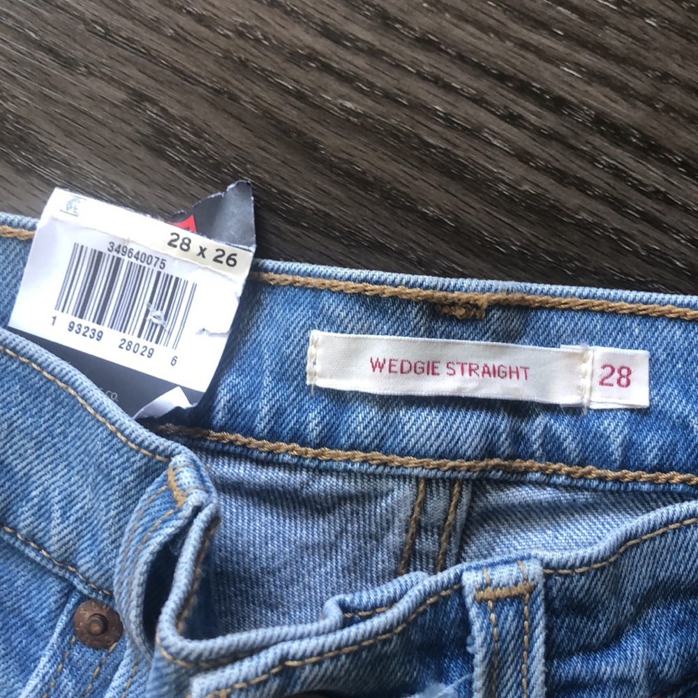 Levi’s Wedgie Straight High Rise jeans 28x26 - Picture 2 of 3